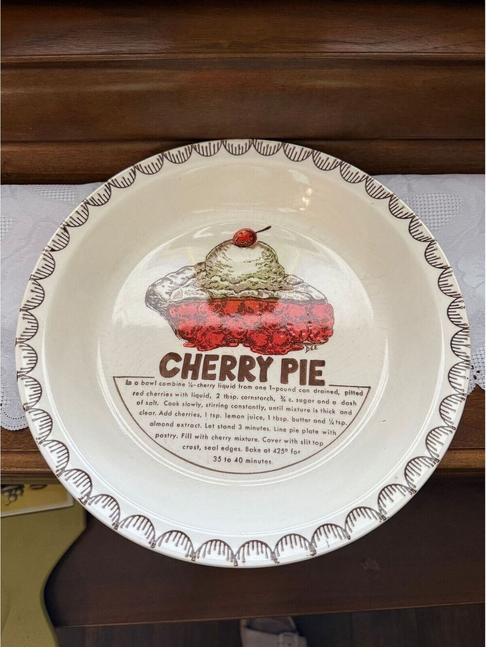 Cherry Pie Plate Pan Dish Vintage Retro Ceramic